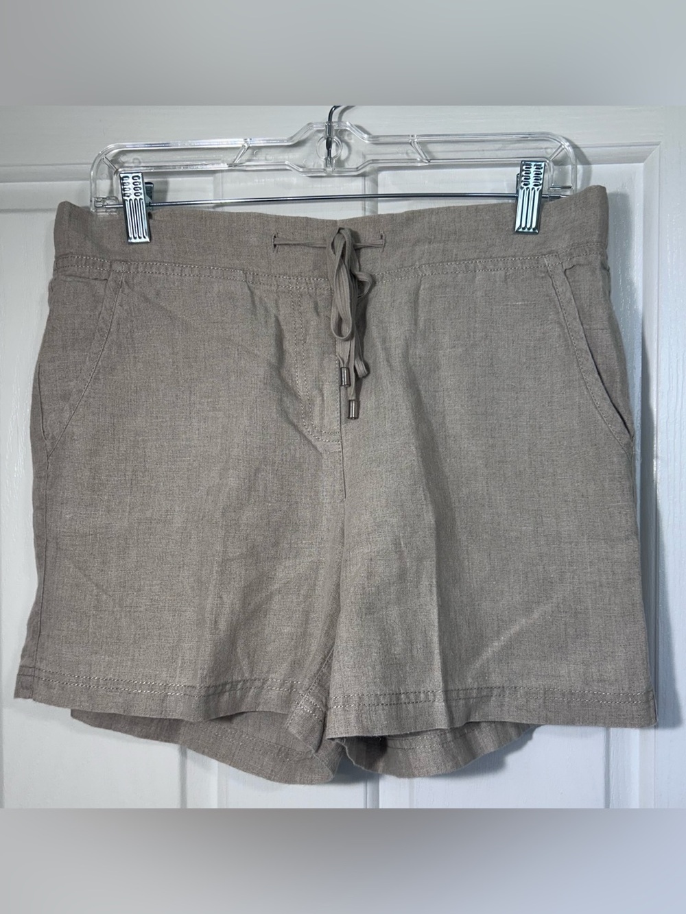 Tommy Bahama Women Size 8 Linen Drawstring Shorts Tan Beige Island Retreat Beach